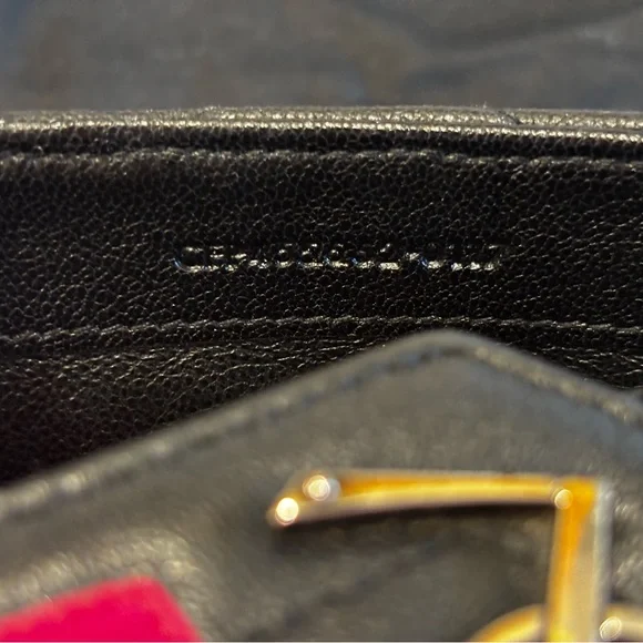 RARE Saint Laurent Calfskin Matelasse Chevron Heart Patchwork Monogram WOC-Black - Picture 13 of 15